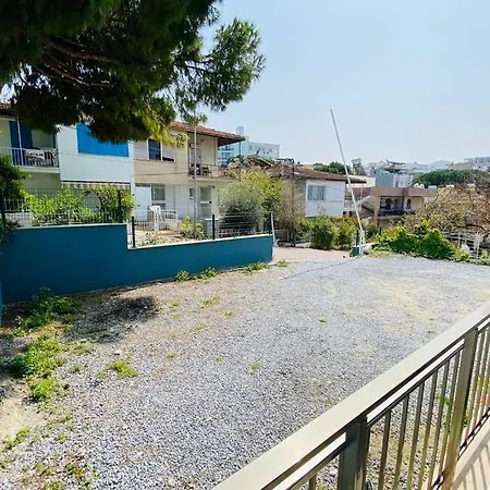 Kuşadası'nda 1+1 Daire Lena Daire Kuşadası